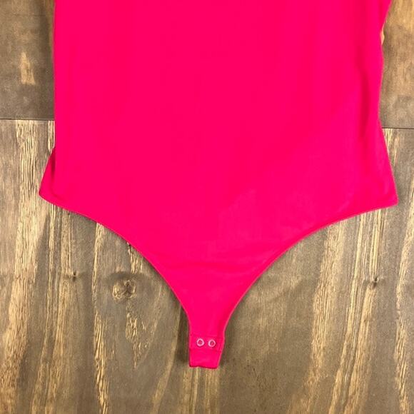Express Womens Bodysuit Pink Body Contour Crew Neck Open Back Stretch XL - Picture 3 of 10